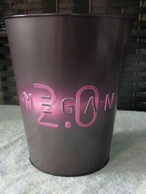 Universal City Studios Meghan 2.0 Metal Movie Popcorn Bucket